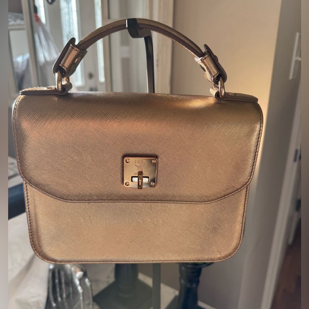 MCM - Metallic Gold Leather Turnlock Flap, Top Handle Bag with detachable strap